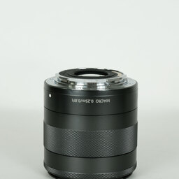 Canon EF-M18-55mm F3.5-5.6 IS STM