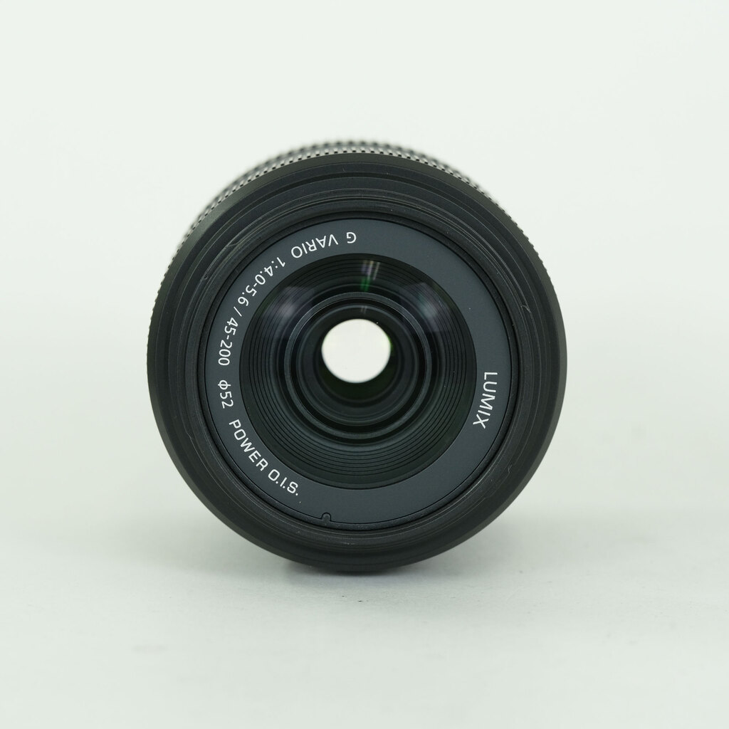 Panasonic LUMIX G VARIO 45-200mm / F4.0-5.6 II / POWER O.I.S.