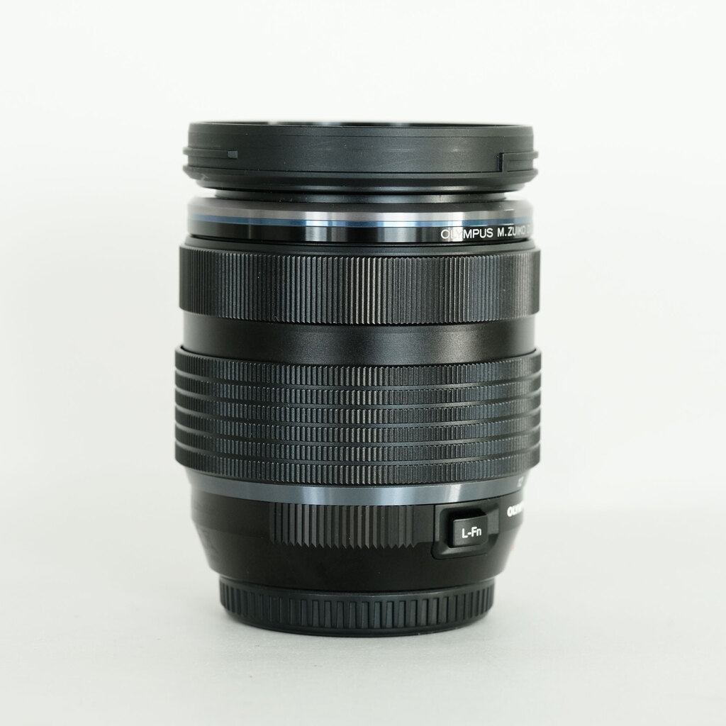 OLYMPUS OM-D E-M1 Mark III