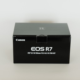 Canon EOS R7