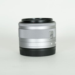 Canon EF-M15-45mm F3.5-6.3 IS STM