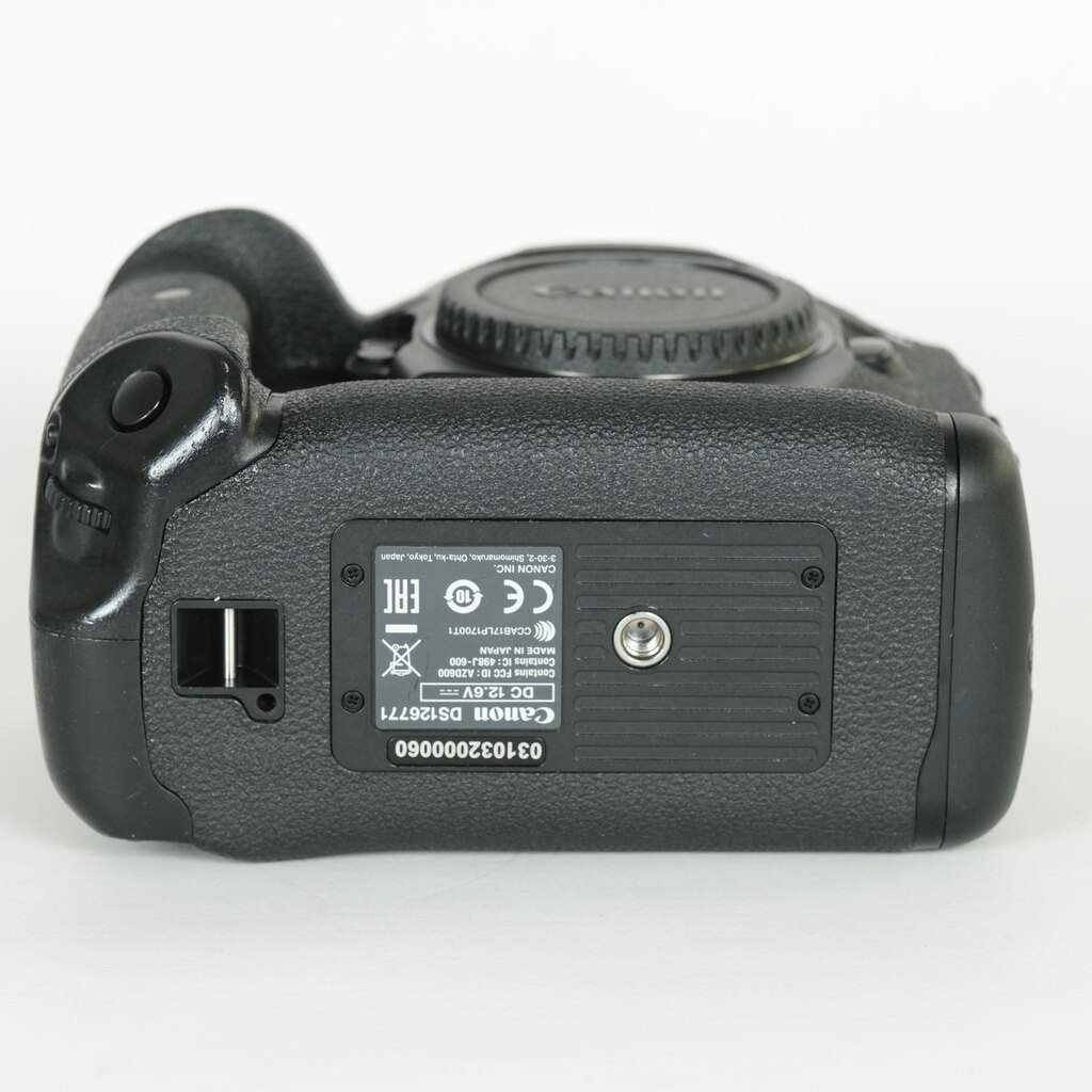 Canon EOS-1D X Mark III