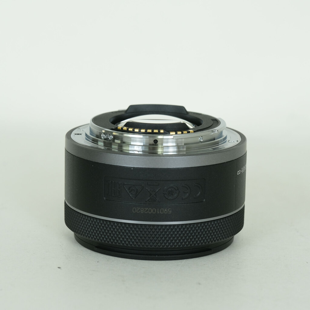 Canon RF16mm F2.8 STM
