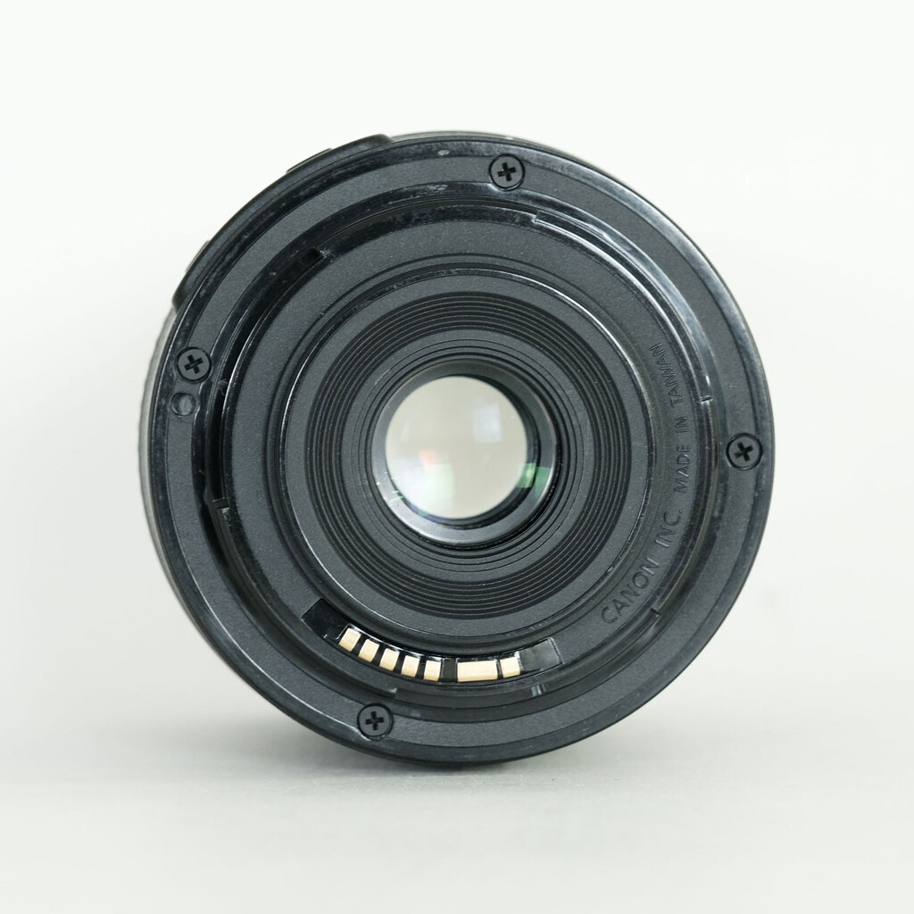 Canon EF-S18-55mm F3.5-5.6 IS STM