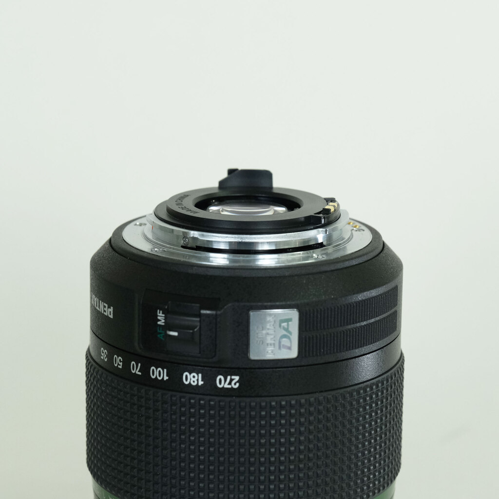 PENTAX smc PENTAX-DA 18-270mmF3.5-6.3ED SDM
