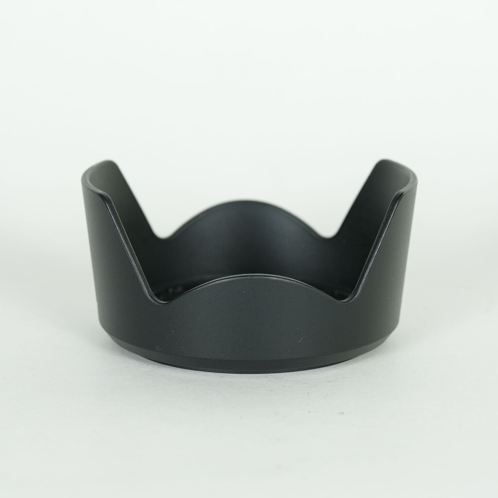 SONY E 18-135mm F3.5-5.6 OSS SEL18135