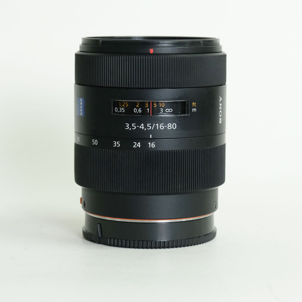 SONY Vario-Sonnar T＊ DT 16-80mm F3.5-4.5 ZA SAL1680Z