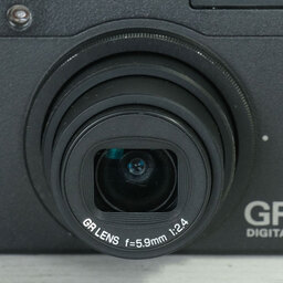 RICOH GR DIGITAL II