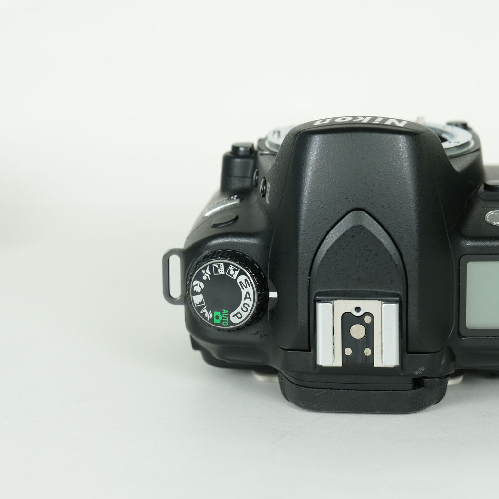 Nikon D80 ボディの出品 | ONE SCENE（ワンシーン）