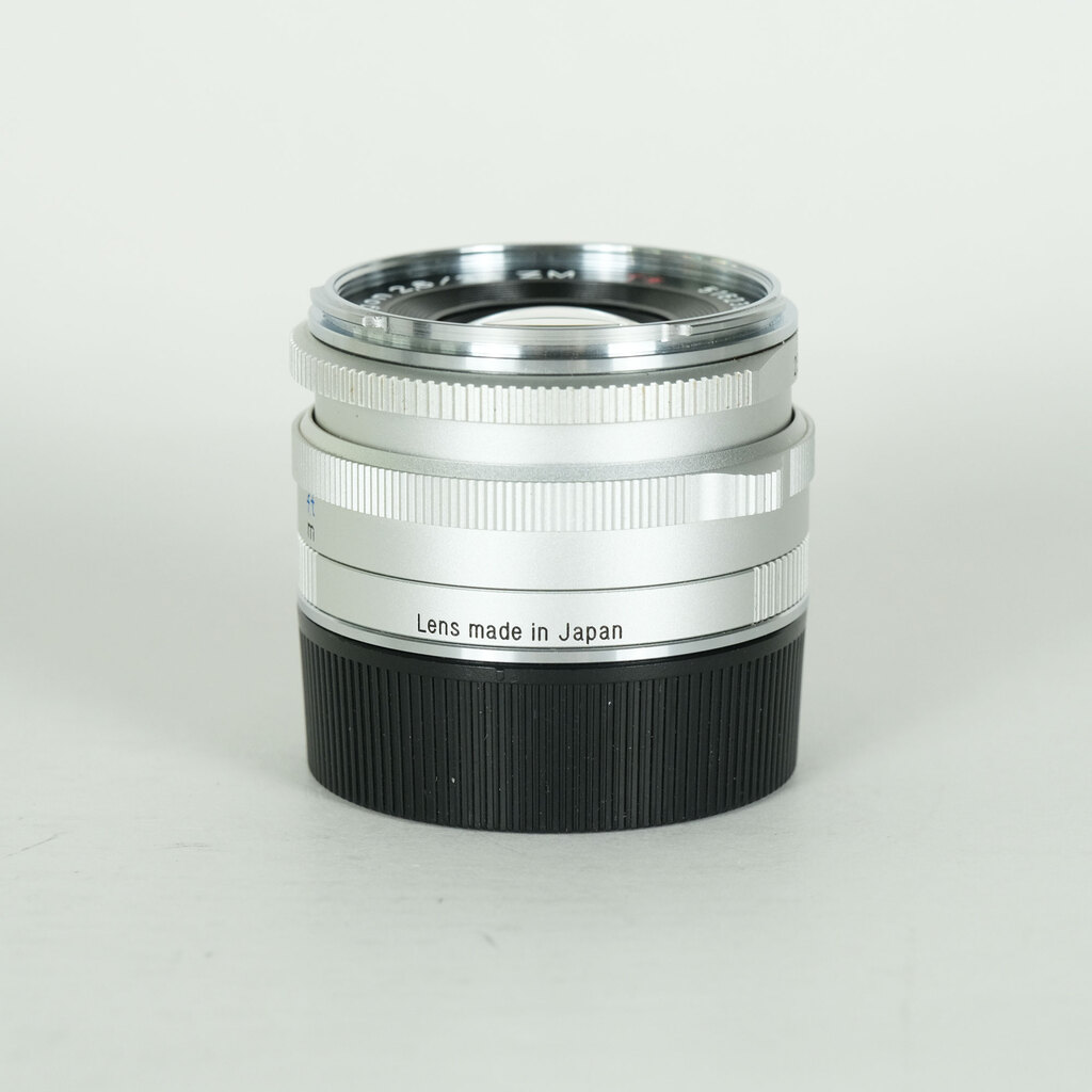 Carl Zeiss C Biogon T*2.8/35ZM シルバーの出品 | ONE SCENE（ワン