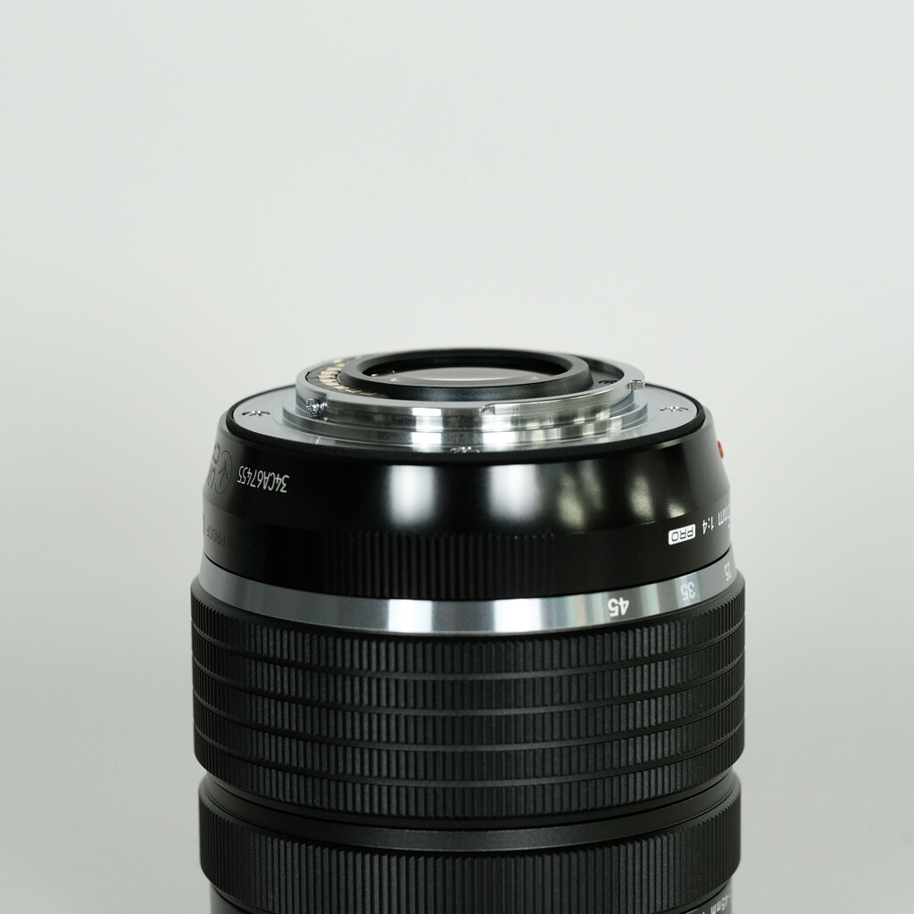 OLYMPUS M.ZUIKO DIGITAL ED 12‑45mm F4.0 PRO