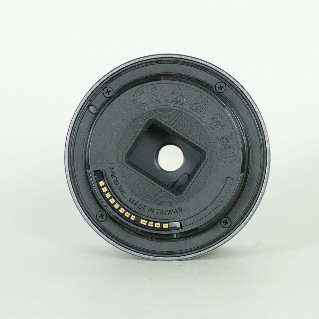 Canon RF-S 18-45mm F4.5-6.3 IS STM