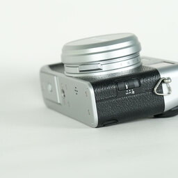 FUJIFILM X100V シルバー