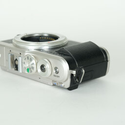 OLYMPUS PEN E-PL9