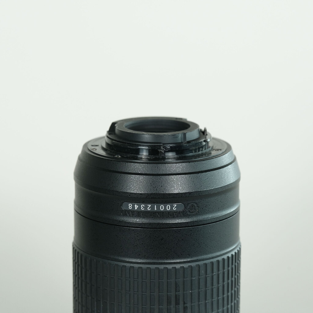 Nikon AF-P DX NIKKOR 70-300mm f/4.5-6.3G ED VR Nikon AF-P DX NIKKOR 70-300mm f/4.5-6.3G ED VR