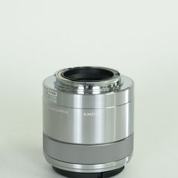 SONY E 30mm F3.5 Macro SEL30M35