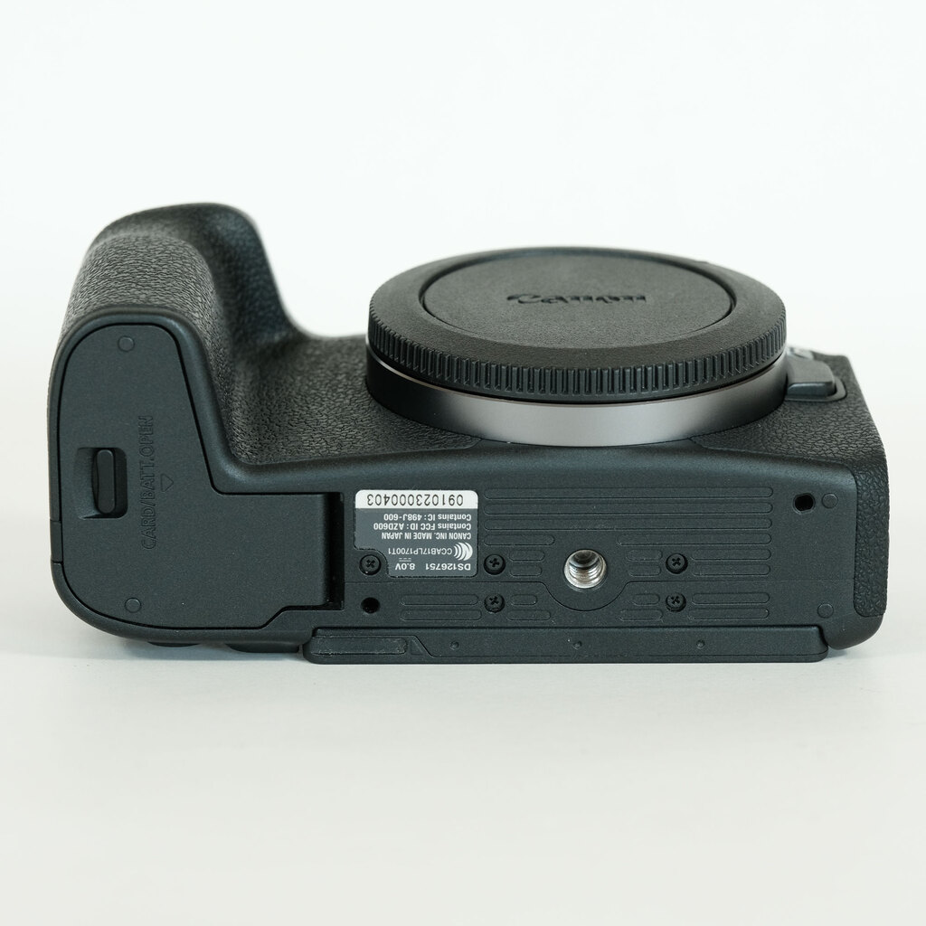 Canon EOS RPの出品 | ONE SCENE（ワンシーン）