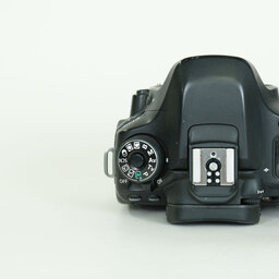 Canon EOS 80D Canon EOS 80D