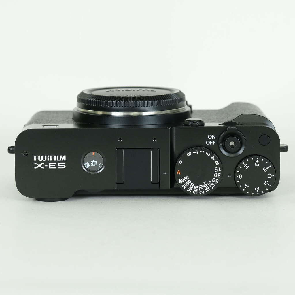 FUJIFILM X-E5 FUJIFILM X-E5