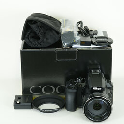 Nikon COOLPIX P950