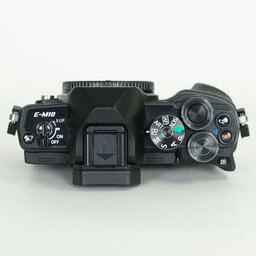 OLYMPUS OM-D E-M10 Mark IV