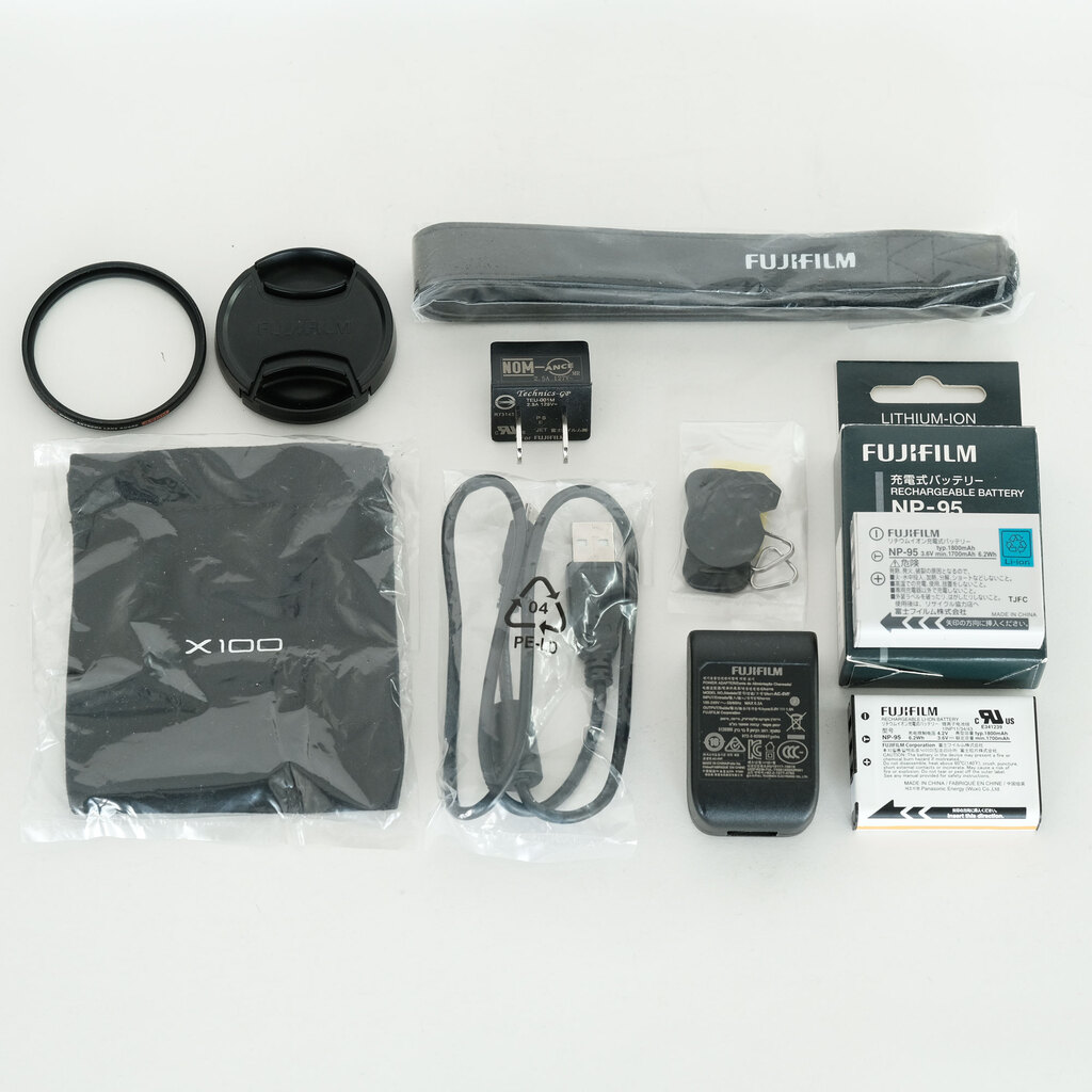 FUJIFILM X70 ブラック