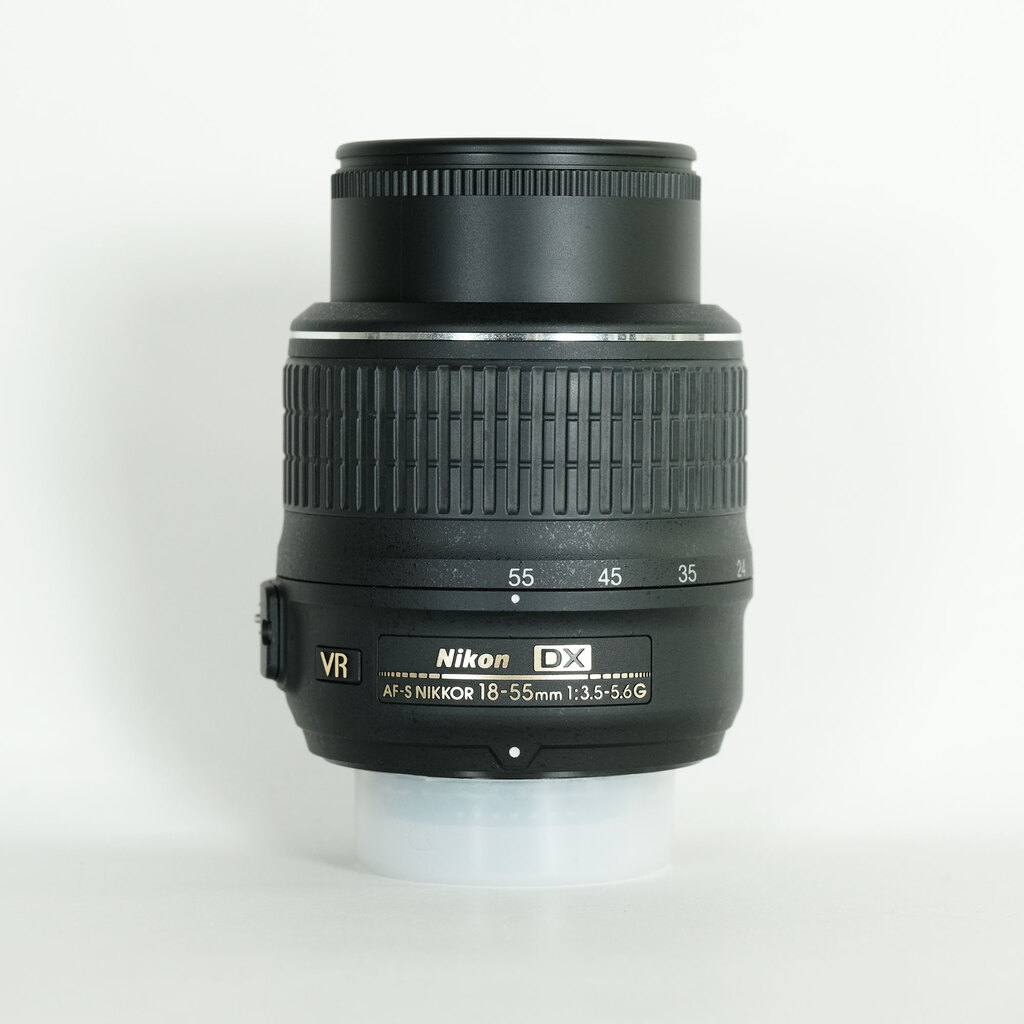 Nikon AF-S DX NIKKOR 18-55mm F3.5-5.6 G VR