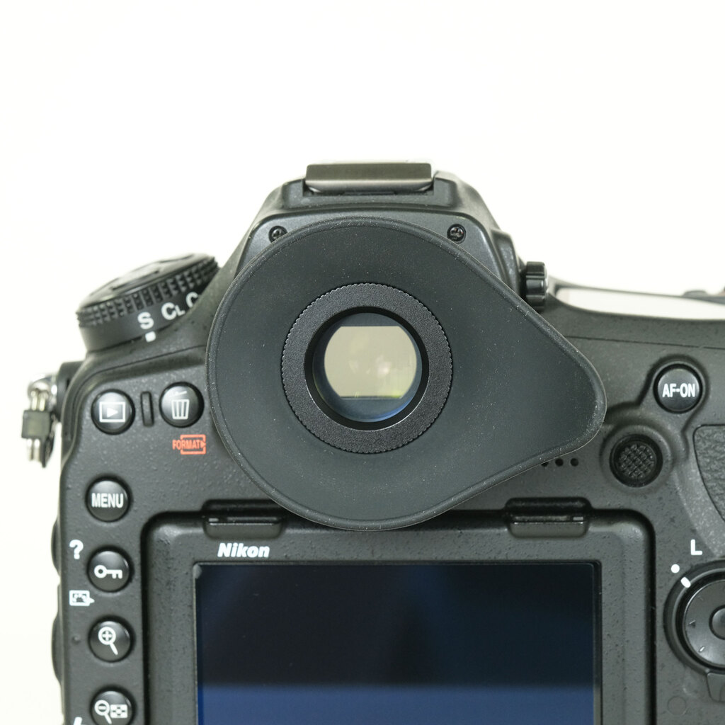 Nikon D850