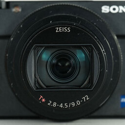 SONY Cyber-shot DSC-RX100M6