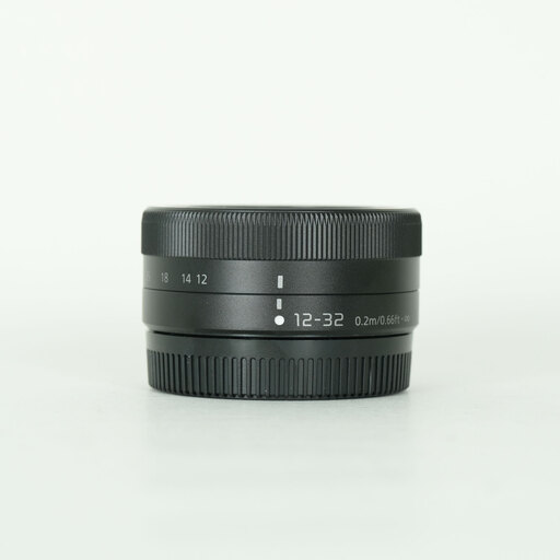 Panasonic LUMIX G VARIO 12-32mm / F3.5-5.6 ASPH. / MEGA O.I.S.