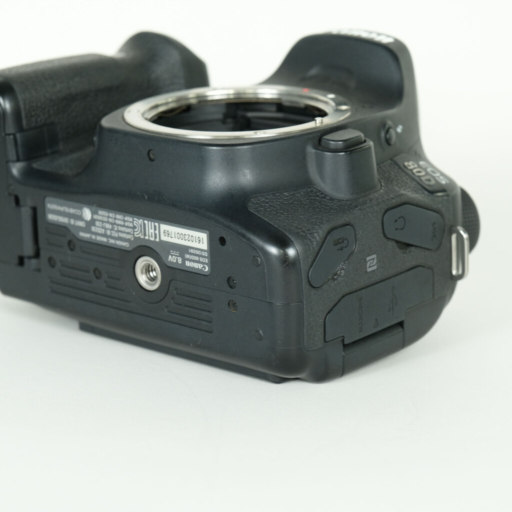 Canon EOS 80D