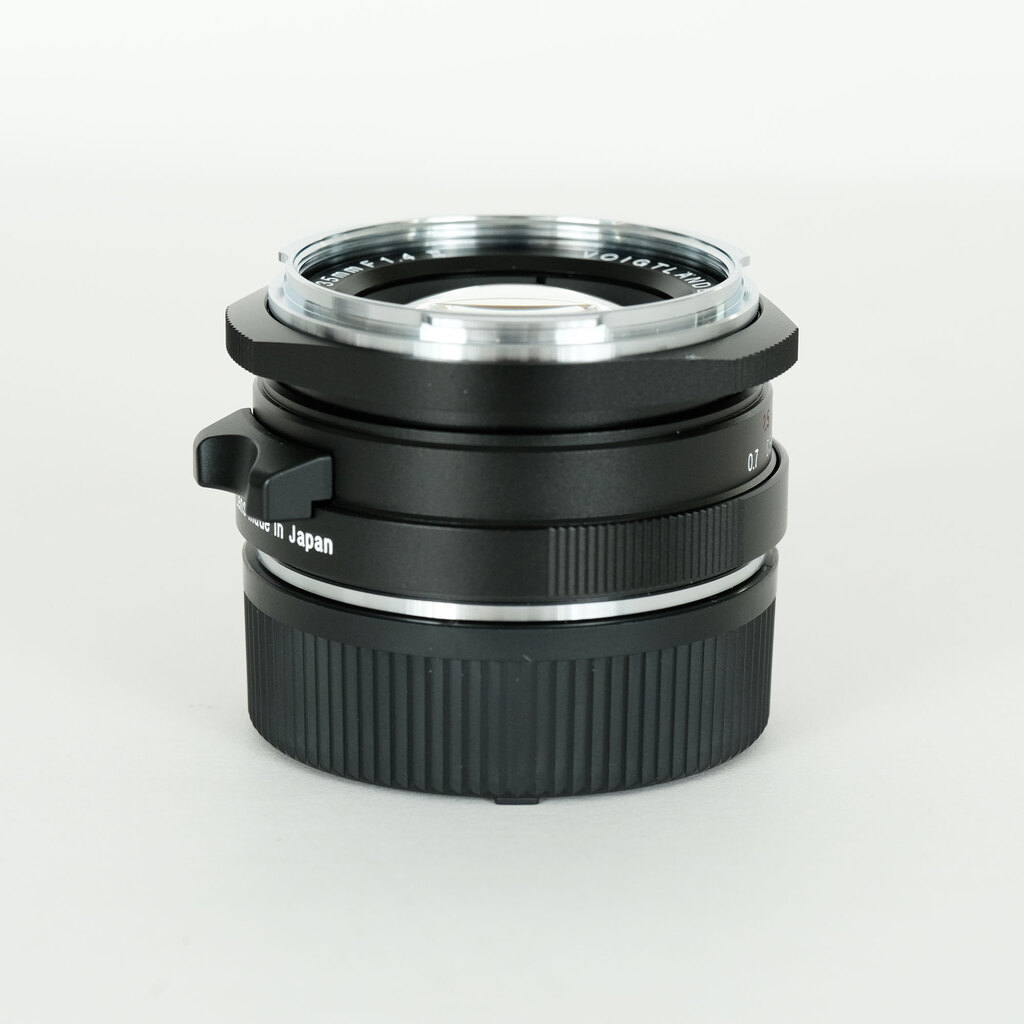 レンズ(単焦点) VOIGTLANDER NOKTON CLASSIC 35mmF1.4 MCVM NOKTON classic 35mm F1.4 - 株式会社コシナ