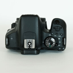 Canon EOS Kiss X9i