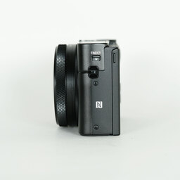 SONY Cyber-shot DSC-RX100M7