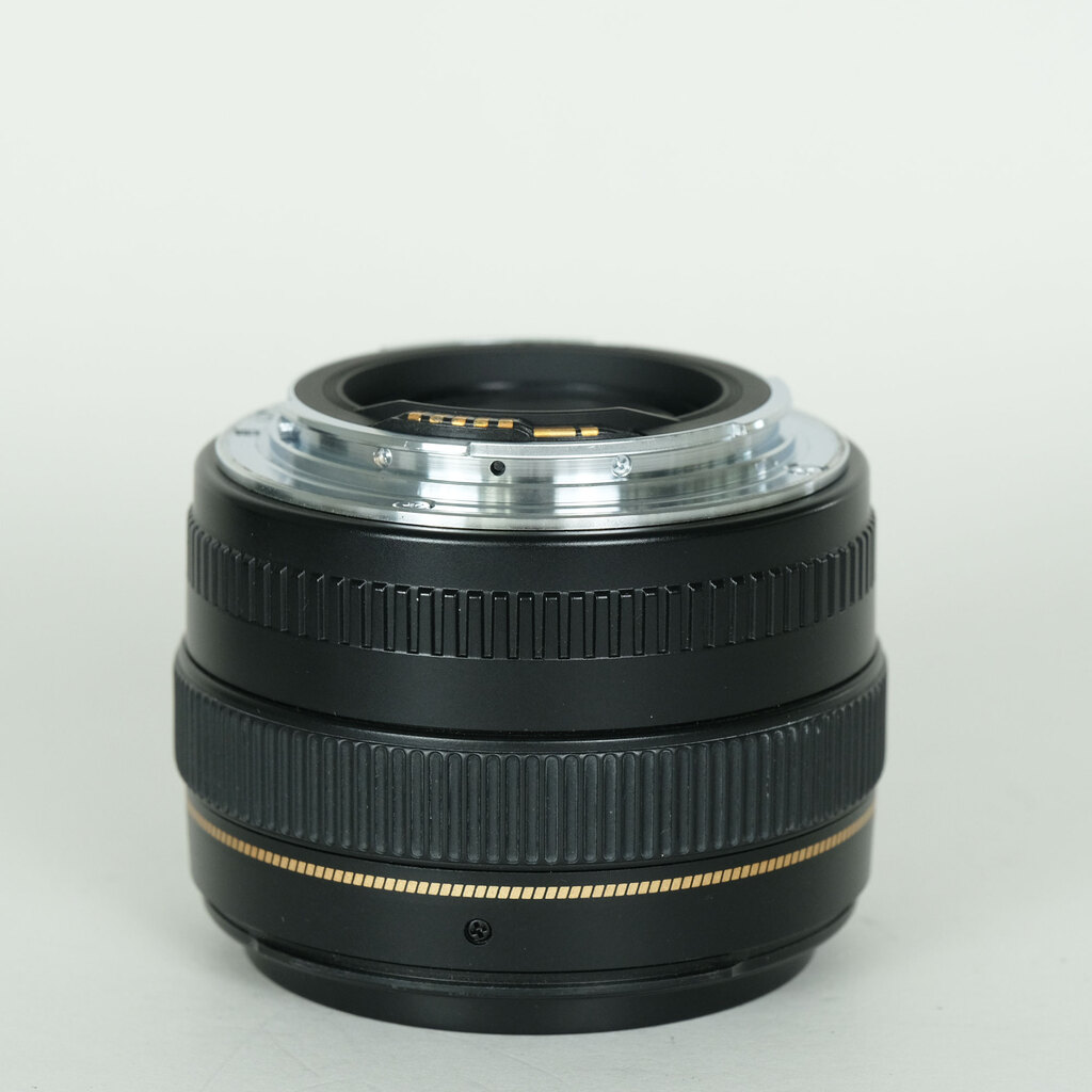 Canon EF50mm F1.4 USMの出品 | ONE SCENE（ワンシーン）