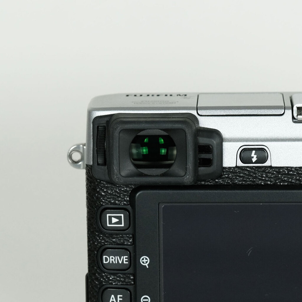 FUJIFILM X-E1 シルバー