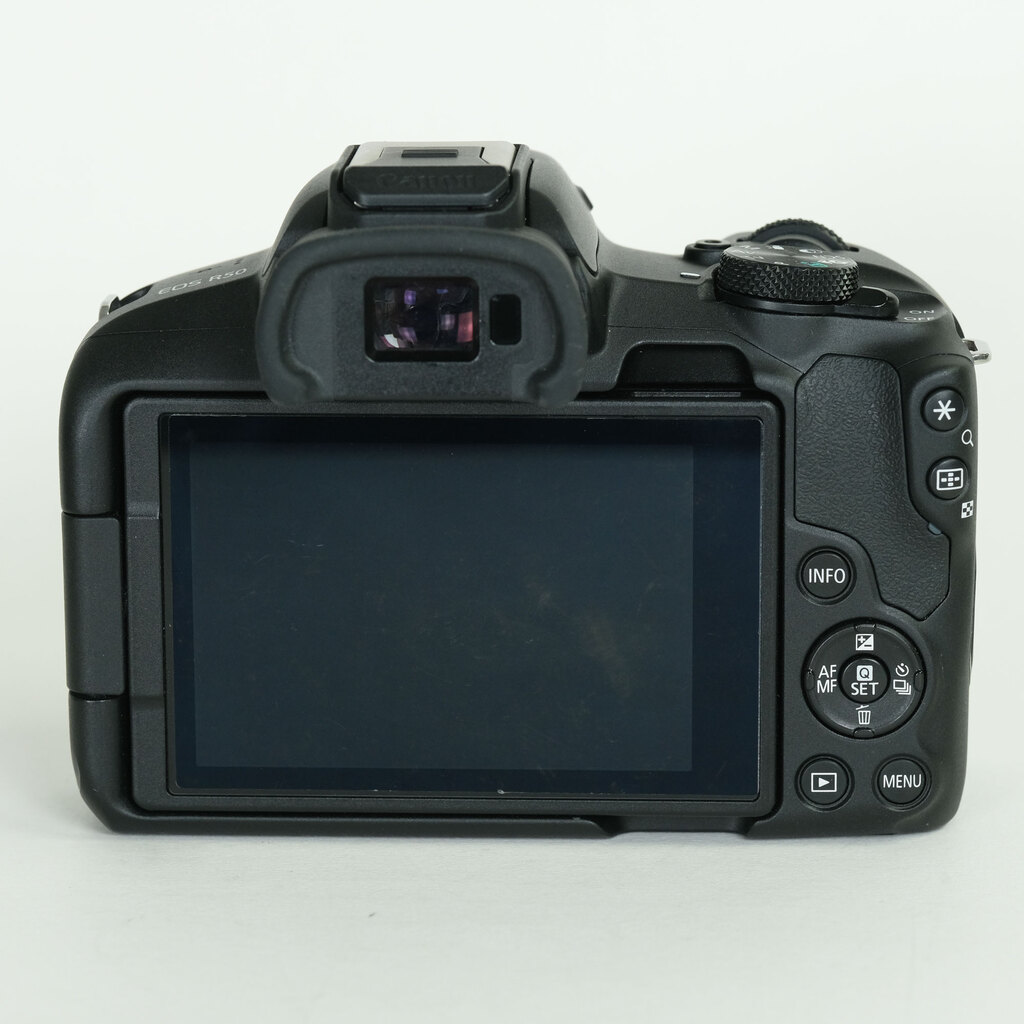 Canon EOS R50