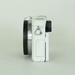 SONY α6000（ILCE-6000）