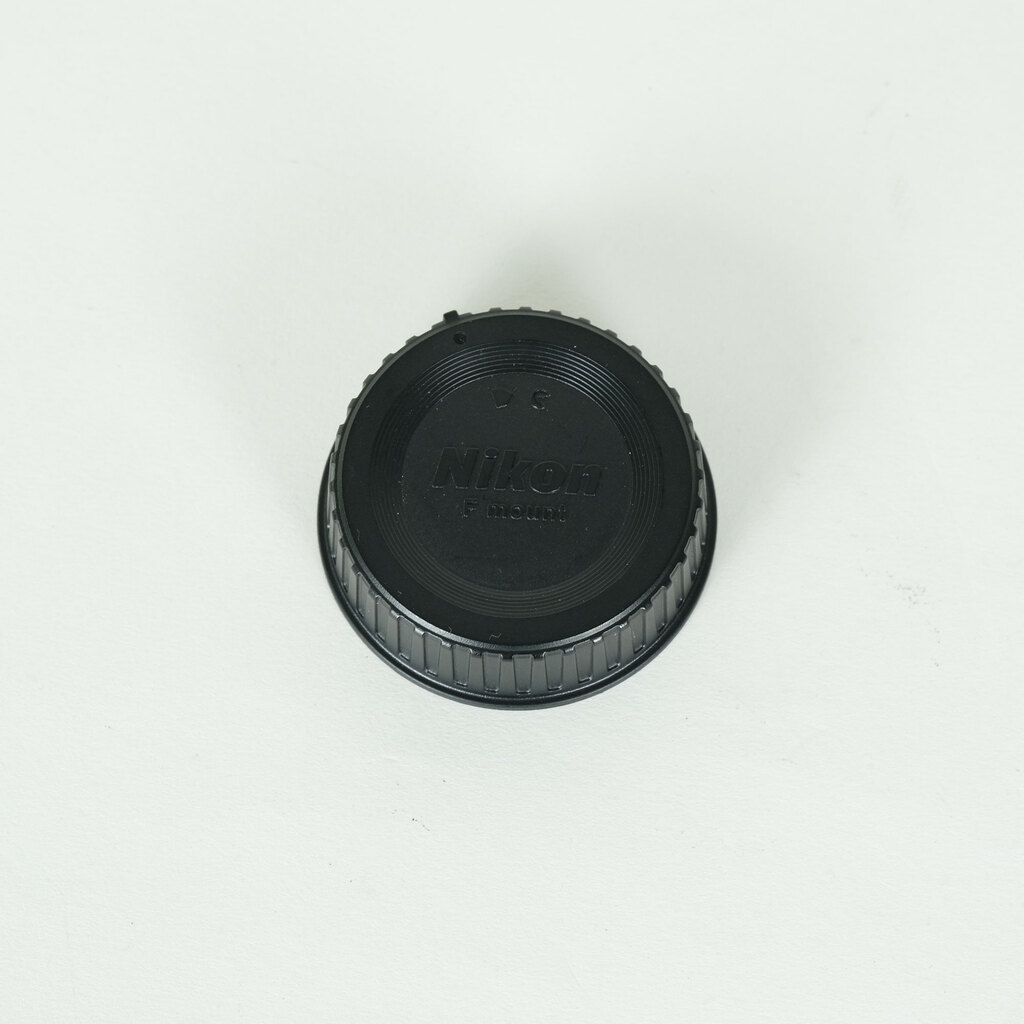 Nikon AF-S VR Zoom-Nikkor 70-300mm F4.5-5.6G IF-ED