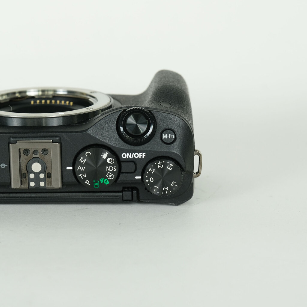 Canon EOS M3 ボディ ブラックの出品 | ONE SCENE（ワンシーン）