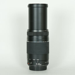 Canon EF75-300mm F4-5.6 III USM