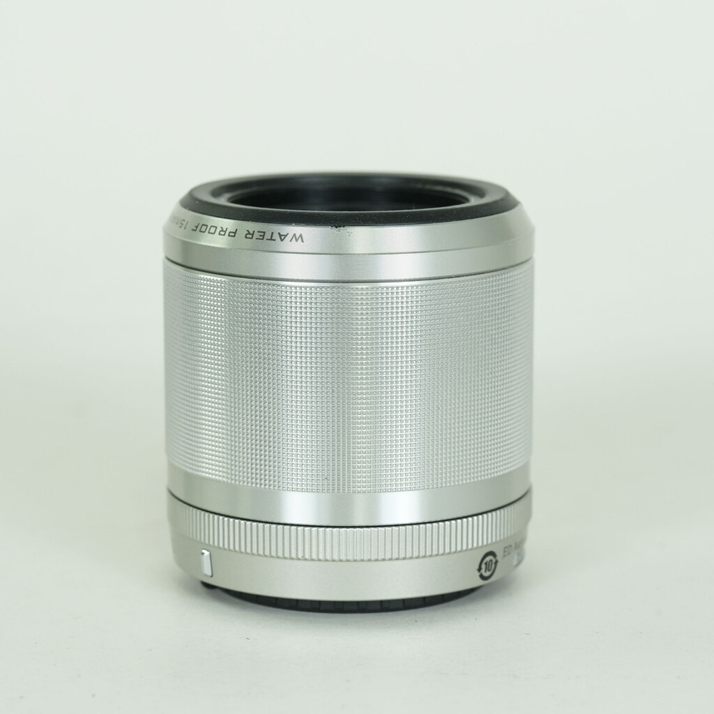 Nikon 1 NIKKOR AW 11-27.5mm F3.5-5.6