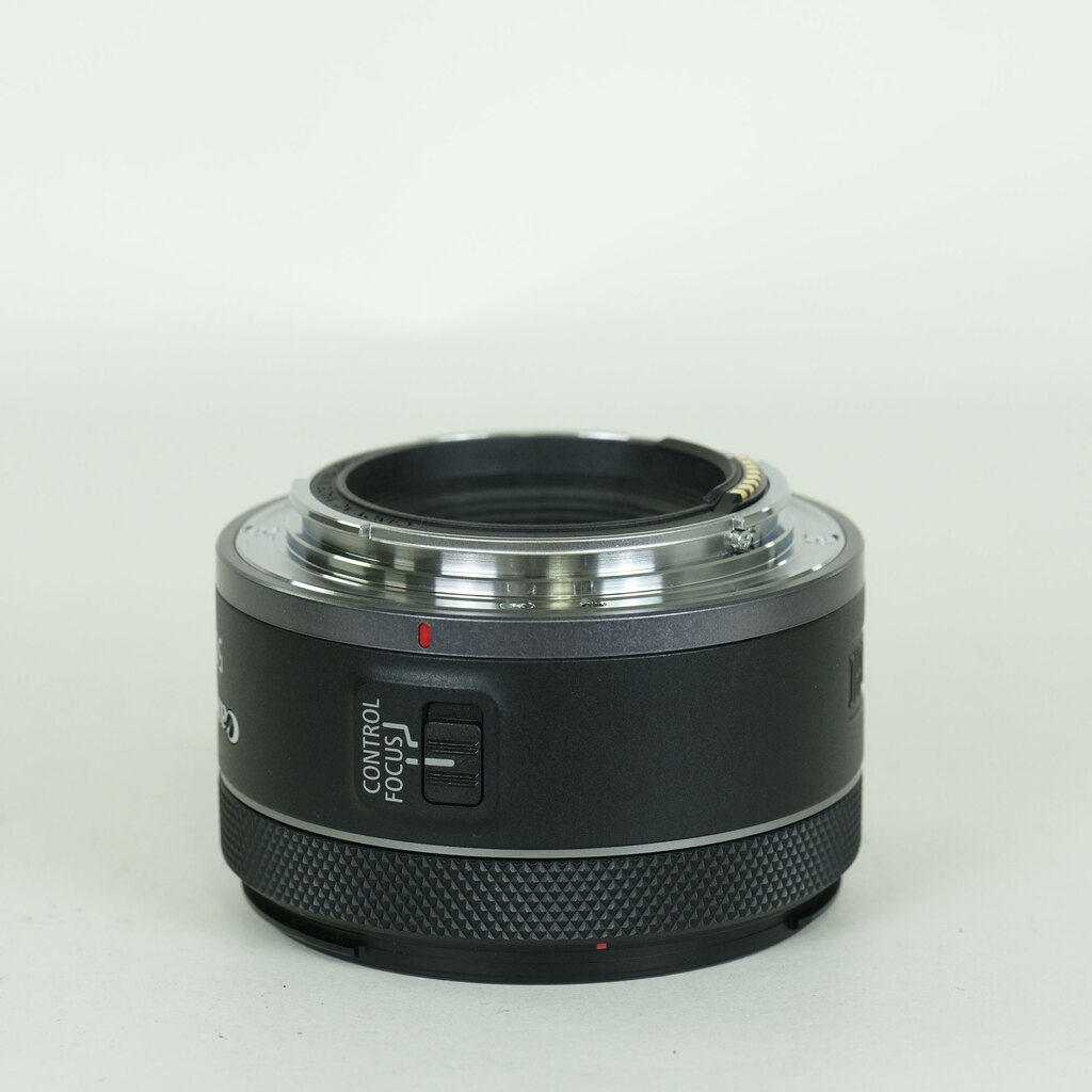 Canon RF50mm F1.8 STM