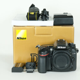 Nikon D7100
