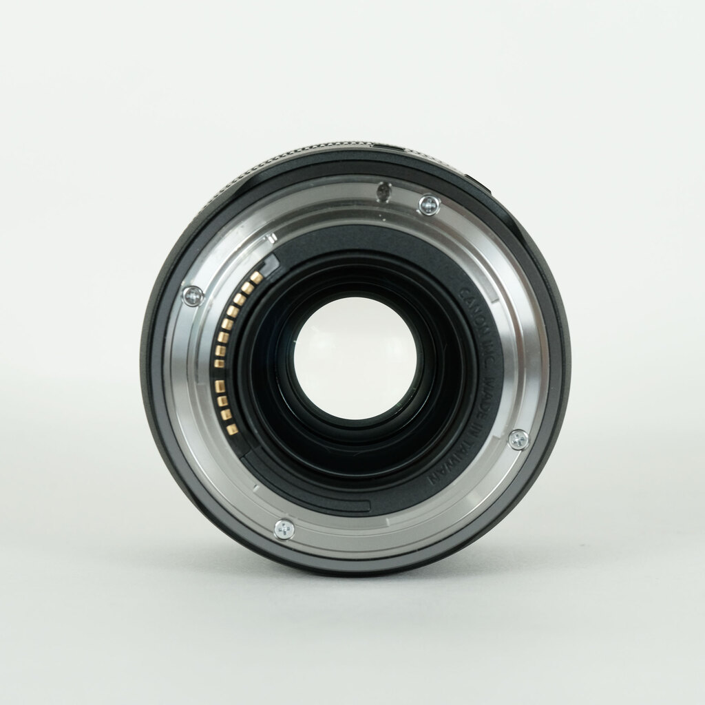 Canon RF35mm F1.8 MACRO IS STM