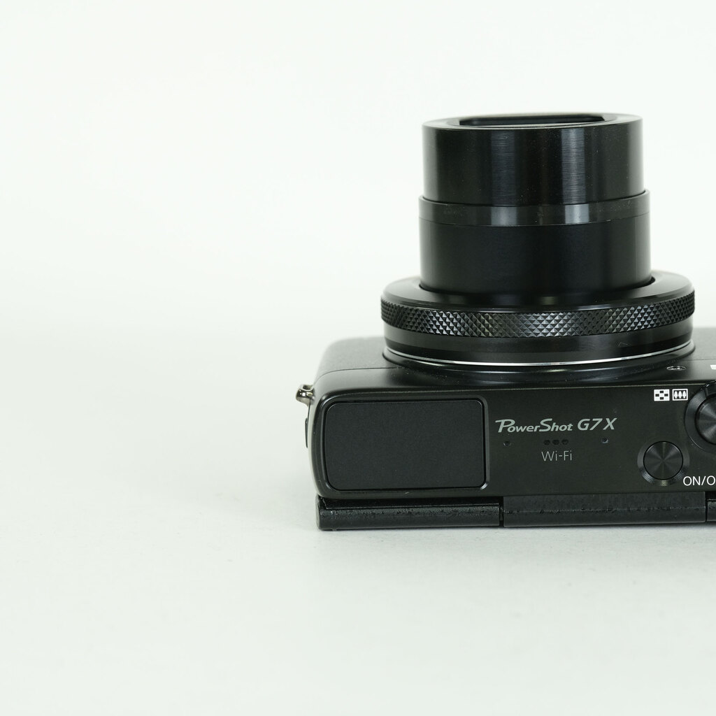 Canon PowerShot G7X