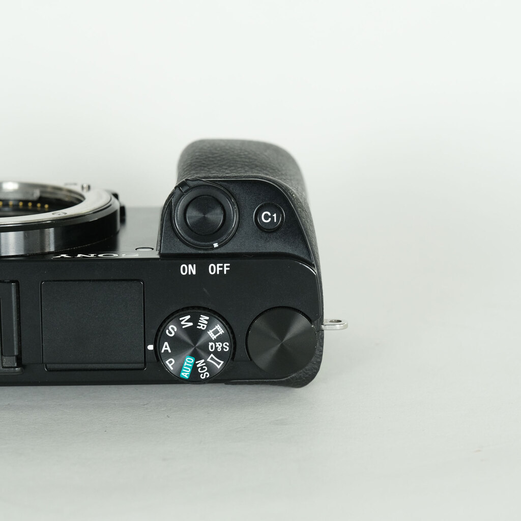 SONY α6100（ILCE-6100）