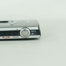 Canon IXY DIGITAL 910IS シルバー