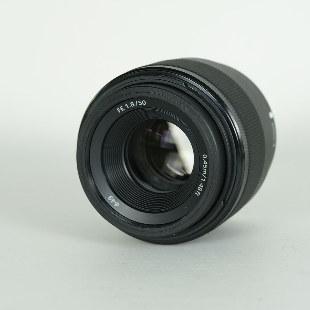 SONY FE 50mm F1.8 SEL50F18Fの出品 | ONE SCENE（ワンシーン）