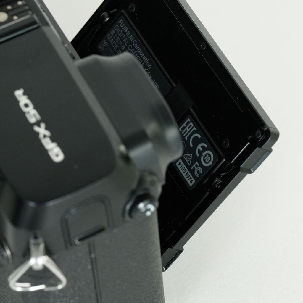 FUJIFILM GFX 50R